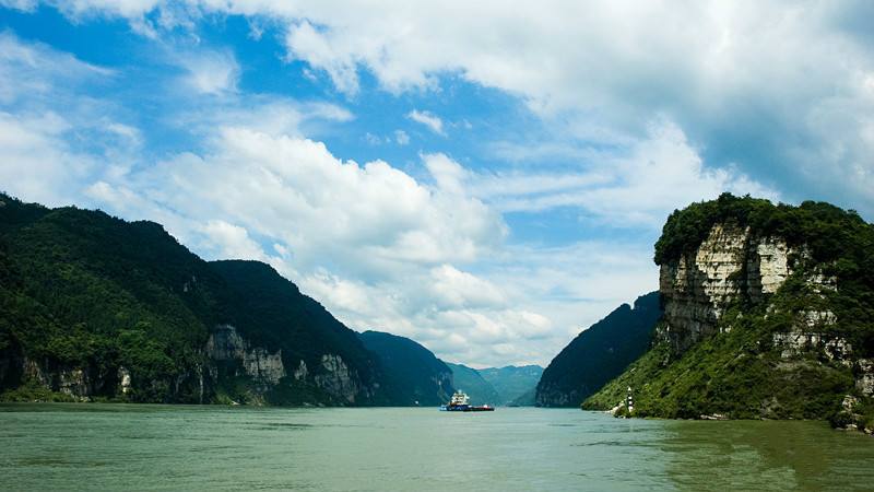 Xiling Gorge