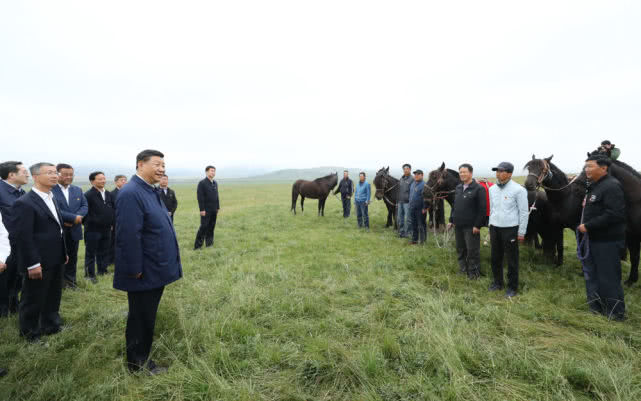 xi-jinping-in-zhangye-1.jpg