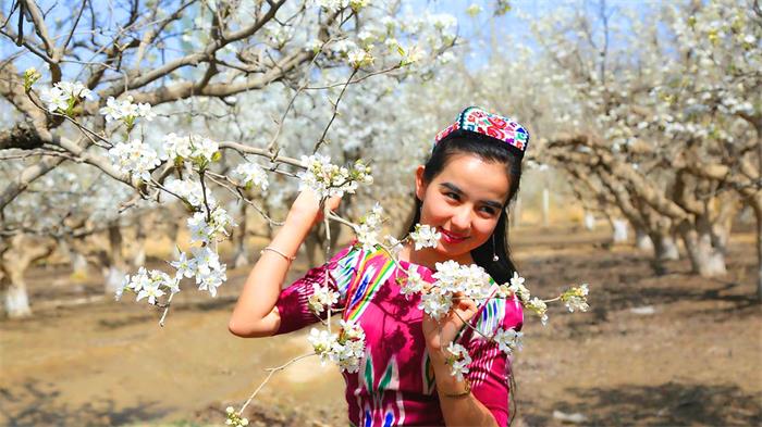 Xinjiang People