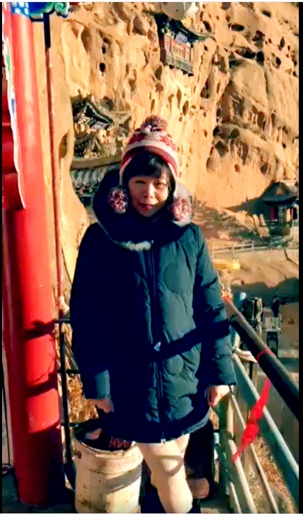 me-in-front-of-mati-temple.jpg