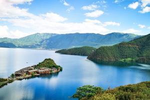 Lugu Lake