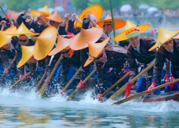 Miao Dragon Canoe Festival