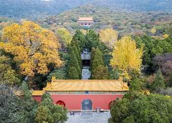 The Ming Xiaoling Mausoleum.jpg