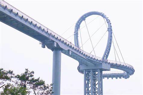 Hanging corridor.jpg