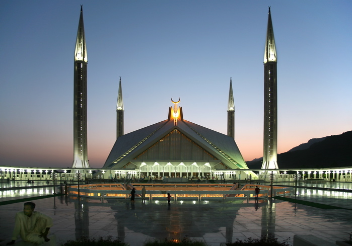 Faisal Mosque.jpg