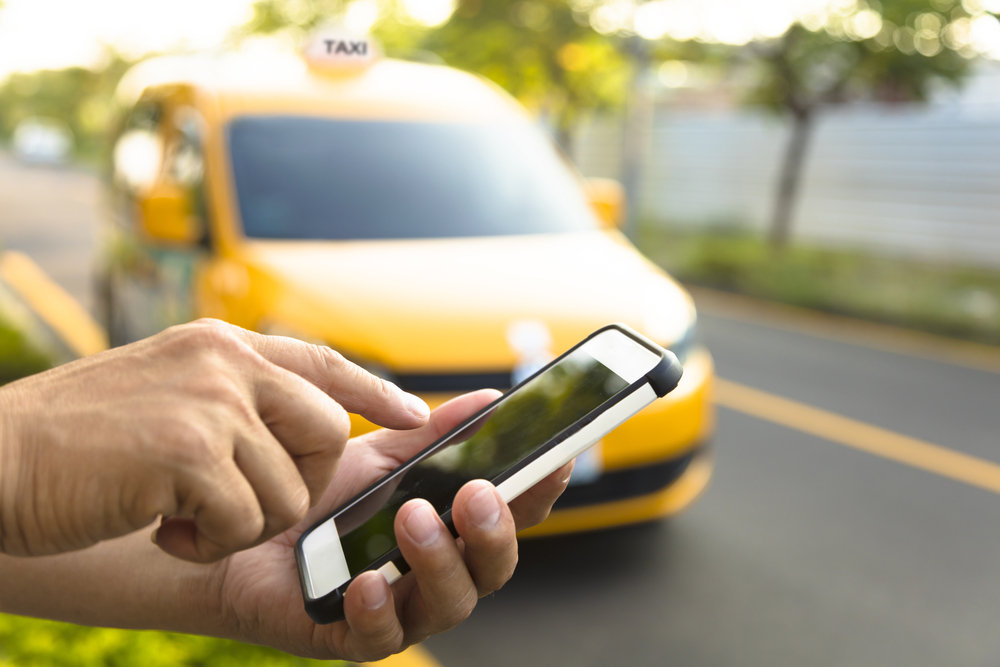 Car-hailing.jpg