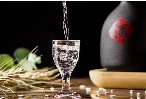 Baijiu.jpg
