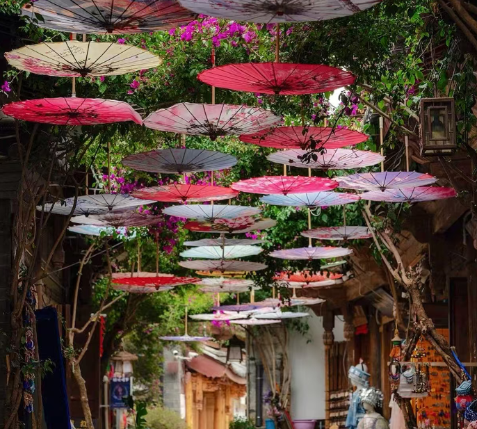 yunnan-lijiang-ancient-town-2.png
