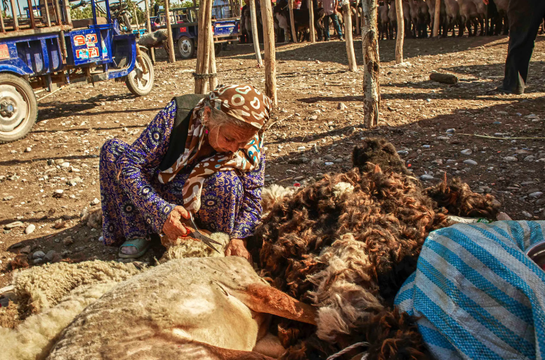 Sunday Bazaar in Kashgar